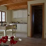 Ξενοδοχείο με διαμερίσματα Le Dimore Della Via Lattea 4*